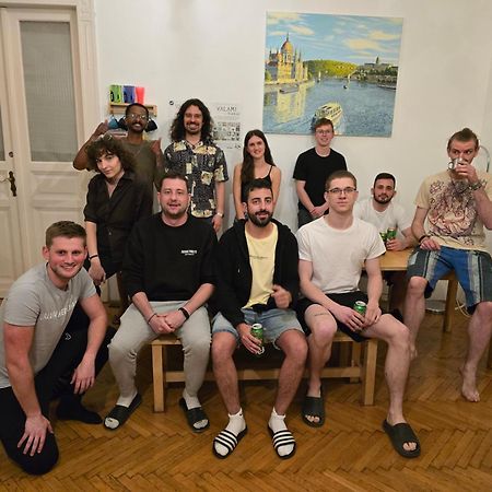 Spicy Hostel Budapest Exterior photo
